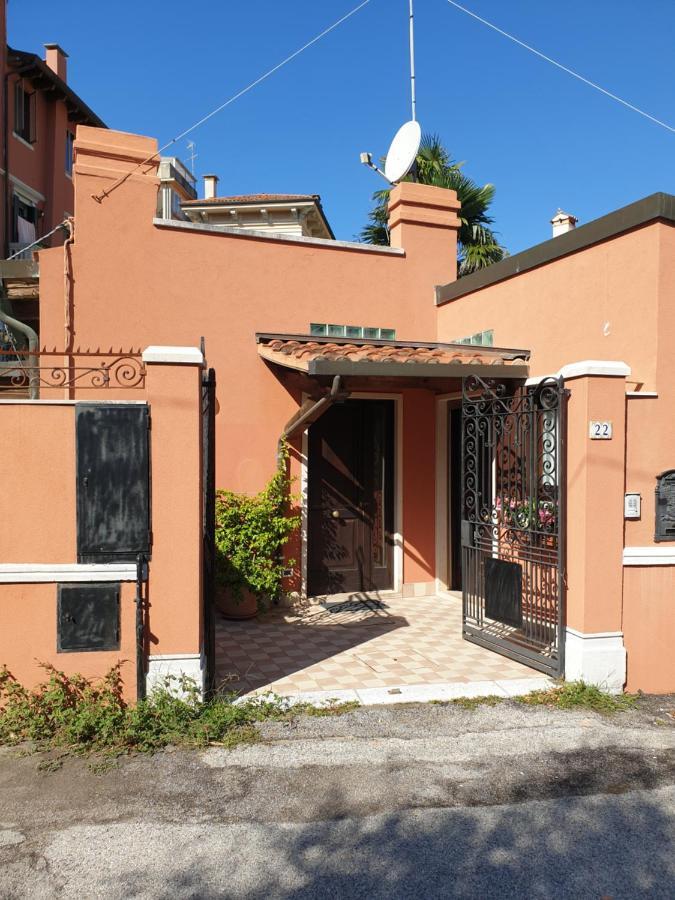 Cottage Al Mare Martina Lido di Venezia Luaran gambar